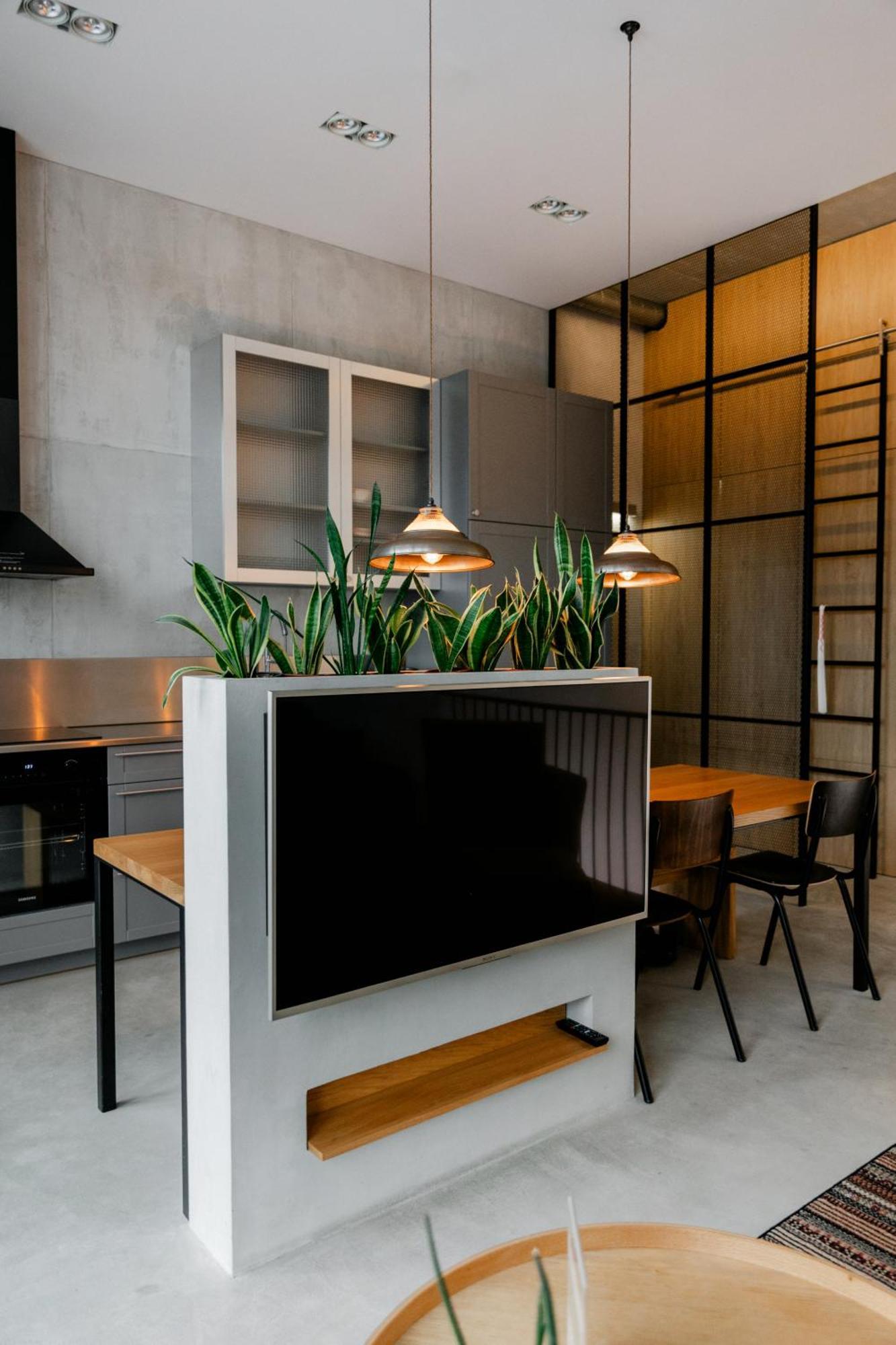 Modern And Spacious Loft Type Apartment 8 With Free Private Parking By "Owl Jazz Apartments" Kaunas Ngoại thất bức ảnh