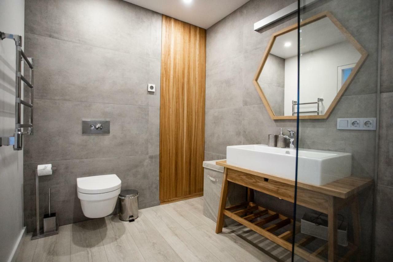 Modern And Spacious Loft Type Apartment 8 With Free Private Parking By "Owl Jazz Apartments" Kaunas Ngoại thất bức ảnh